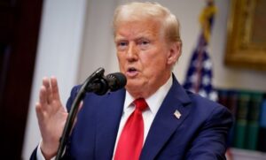 دونالد ترامب يلمح إلى أن نهاية الصراع قد تكون قريبة