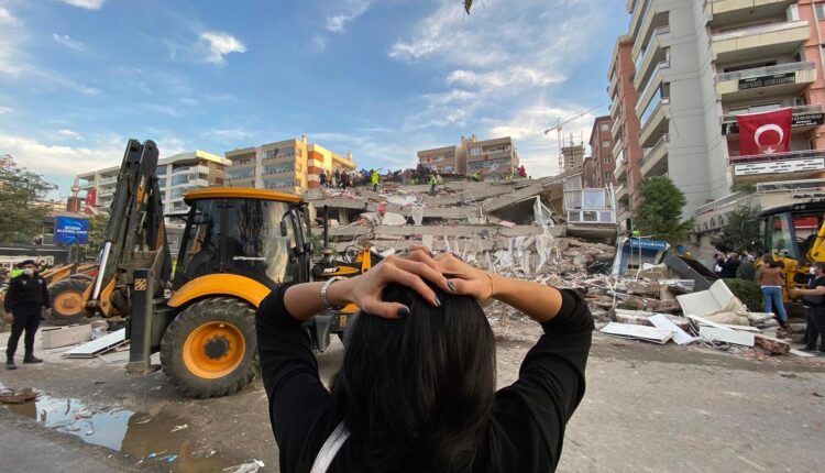 أردوغان يعلن حالة الطوارئ بالمناطق المنكوبة بالزلزال ل3 أشهر.. وحصيلة القتلى في ارتفاع مستمر