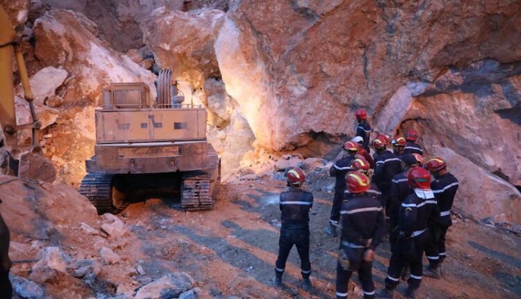 اغلاق مقلع الرخام بخنيفرة بعد مقتل عاملين فيه