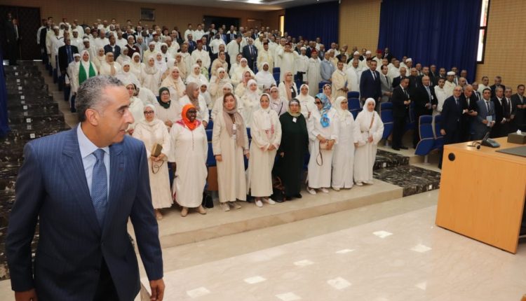 حموشي يستقبل منتسبي أسرة الأمن الوطني ومراقبة التراب الوطني القاصدين الديار المقدسة لأداء فريضة الحج