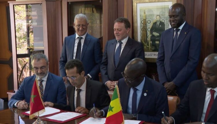 اتفاقيتي إطار بين المغرب والسنغال لتعزيز التعاون في مجال النقل